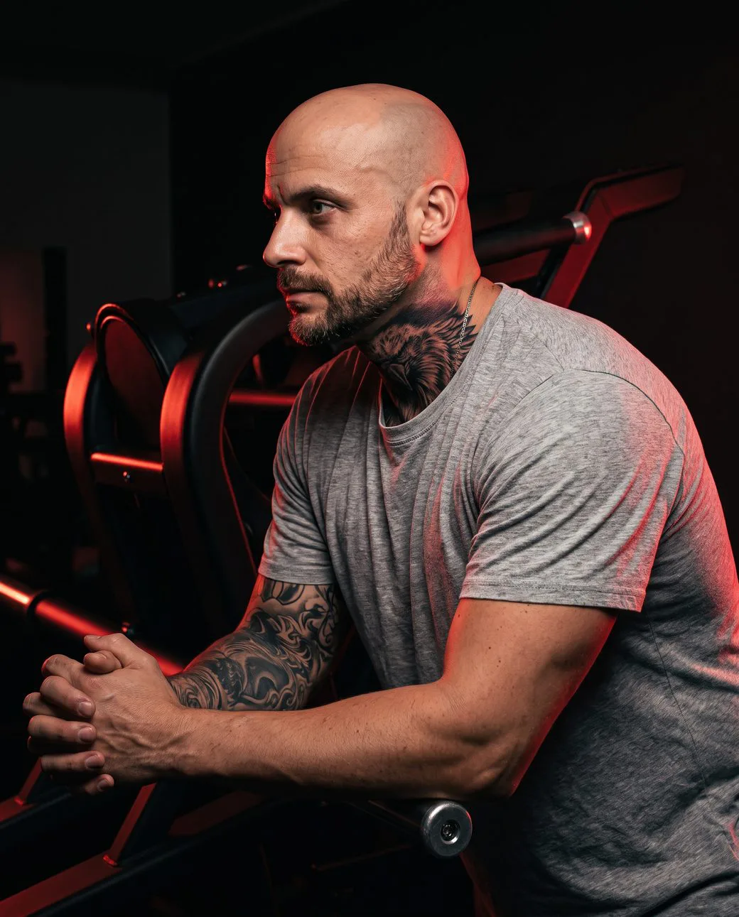 Machado, personal trainer da Machado Team, a treinar no ginásio